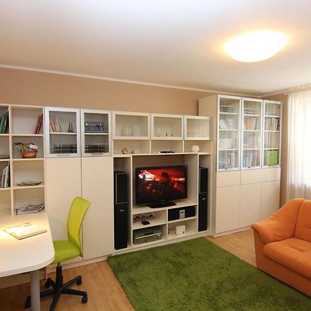 רייקה Fast Friend - Cozy Apartment In The Center With Private Garage מראה חיצוני תמונה