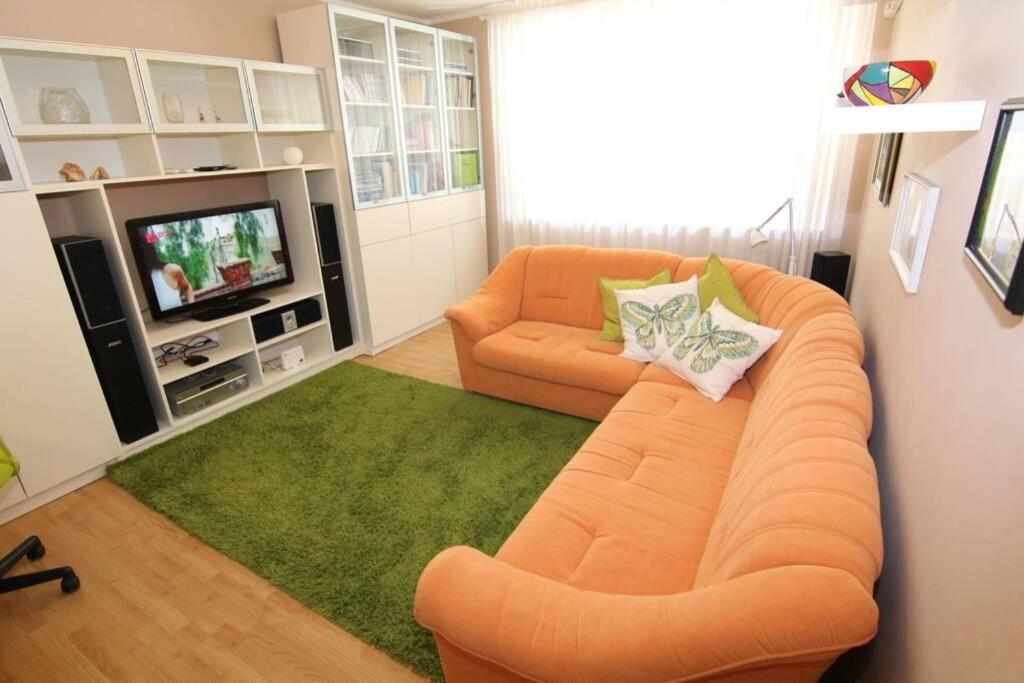 רייקה Fast Friend - Cozy Apartment In The Center With Private Garage מראה חיצוני תמונה