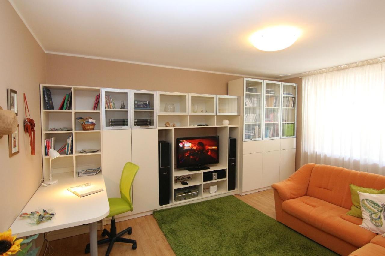 רייקה Fast Friend - Cozy Apartment In The Center With Private Garage מראה חיצוני תמונה